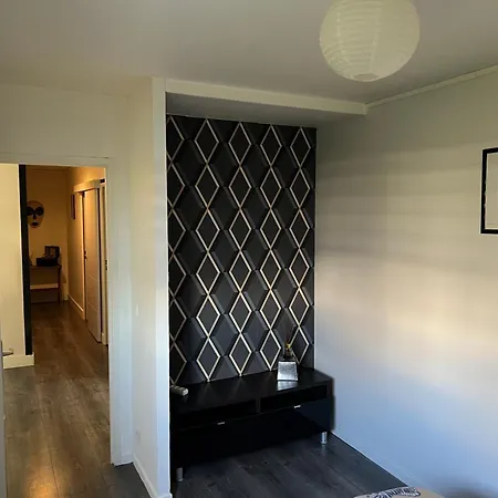 Zenith Stade Parc Expo Palais Des Sports, 2ch 4pers Parking Daire